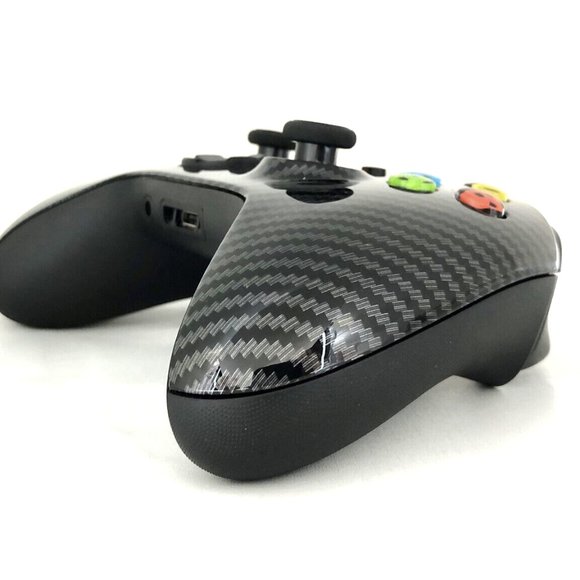 Custom Microsoft Xbox Series X / S Wireless Controller - Glossy Carbon Fiber - Picture 7 of 8